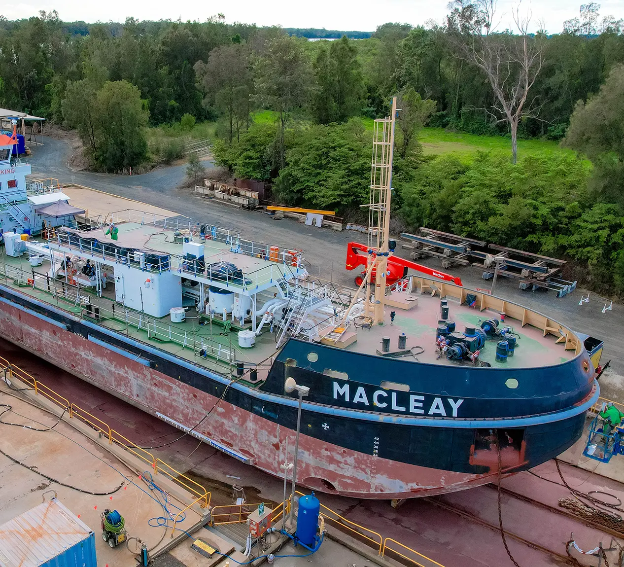 Manning & Macleay