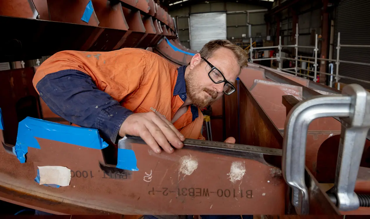 Birdon staff working on Young Endeavour II